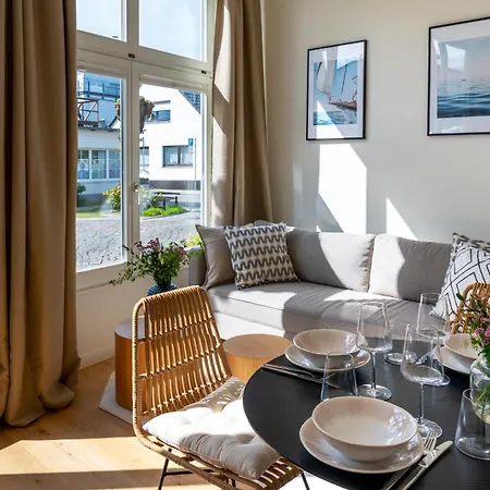 Kapitänshaus Friedrich Franz - Premium 200 Meter Vom Und Alten Strom Apartment Rostock