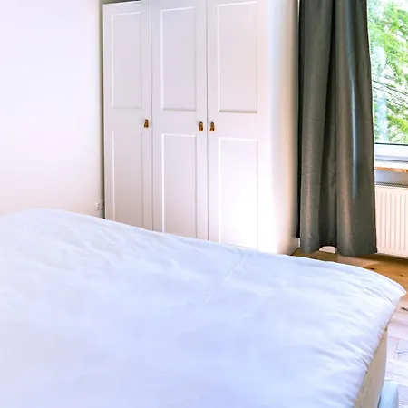 Kapitänshaus Friedrich Franz - Premium 200 Meter Vom Und Alten Strom Rostock